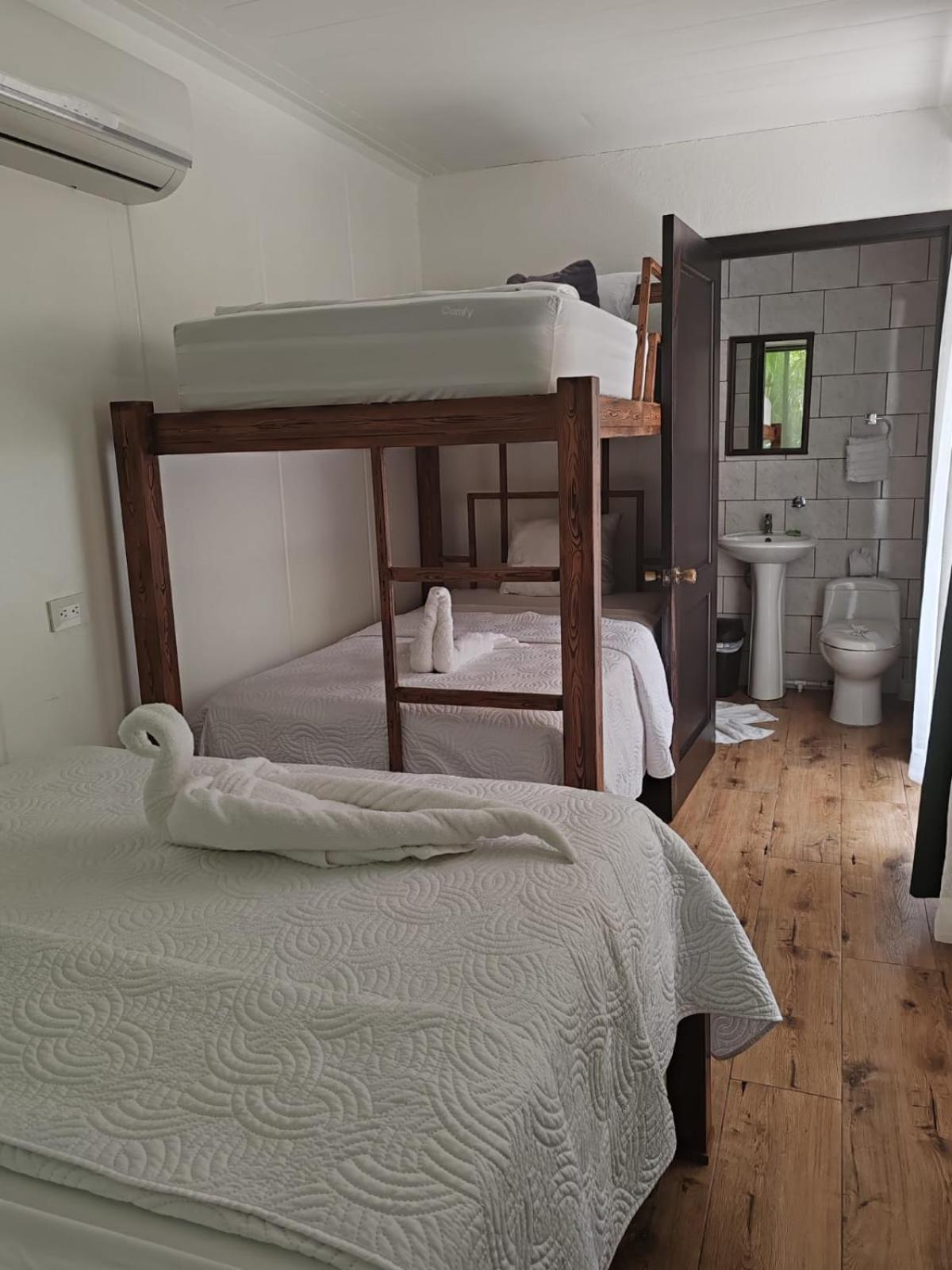 Hotel Relax Termalitas - Thermal Water La Fortuna Ngoại thất bức ảnh
