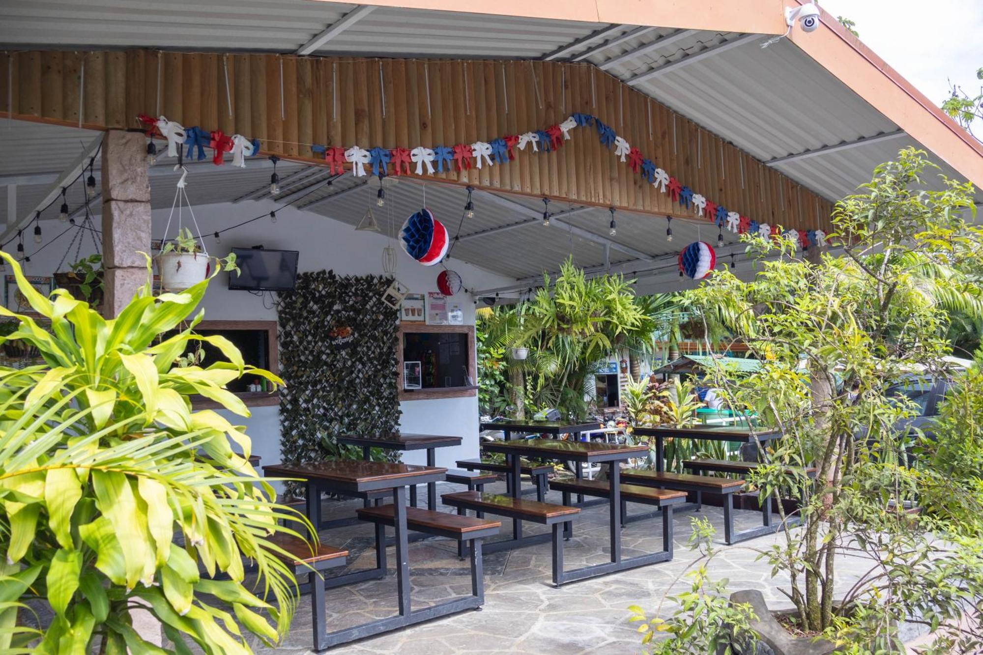 Hotel Relax Termalitas - Thermal Water La Fortuna Ngoại thất bức ảnh