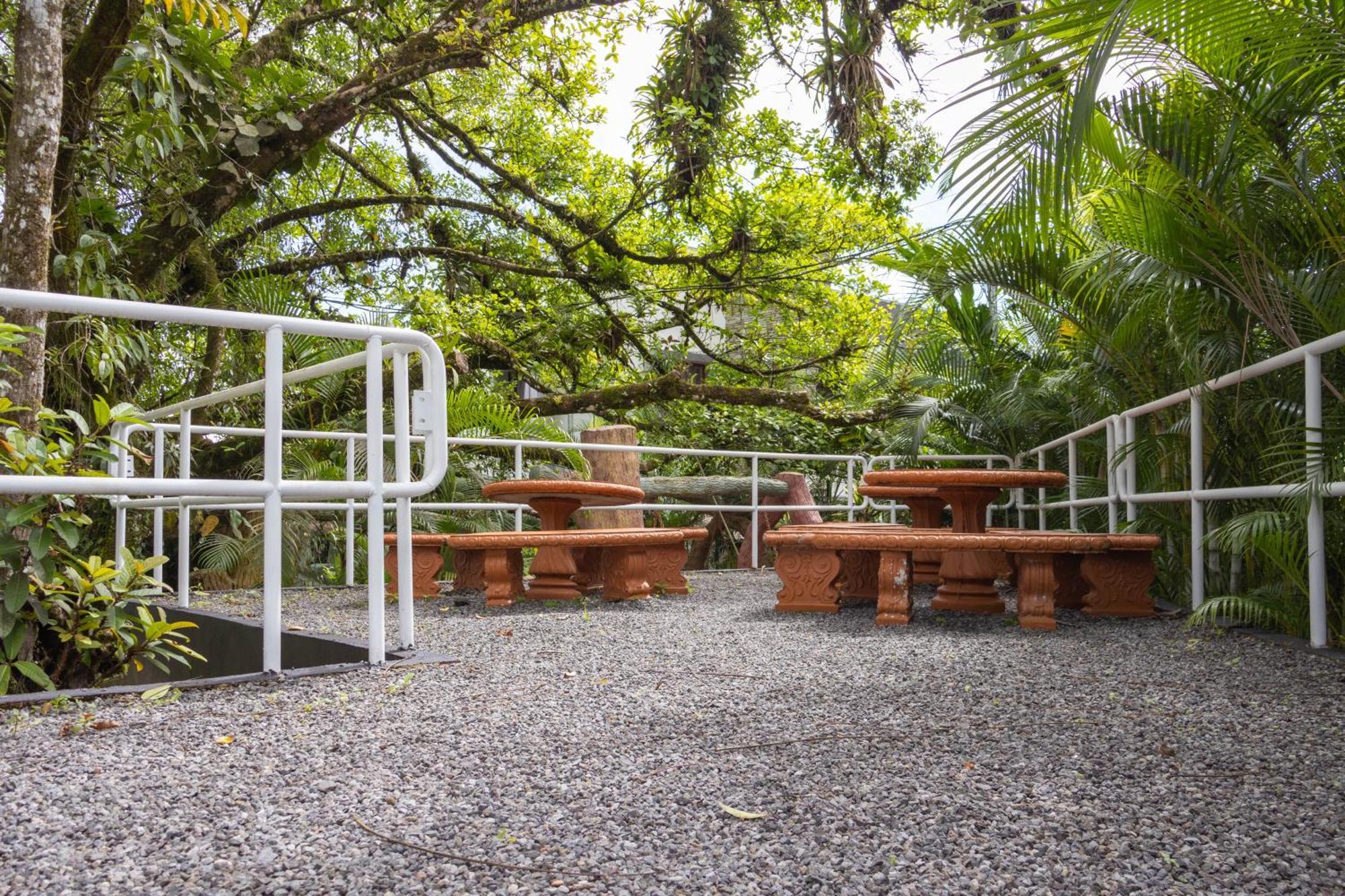 Hotel Relax Termalitas - Thermal Water La Fortuna Ngoại thất bức ảnh