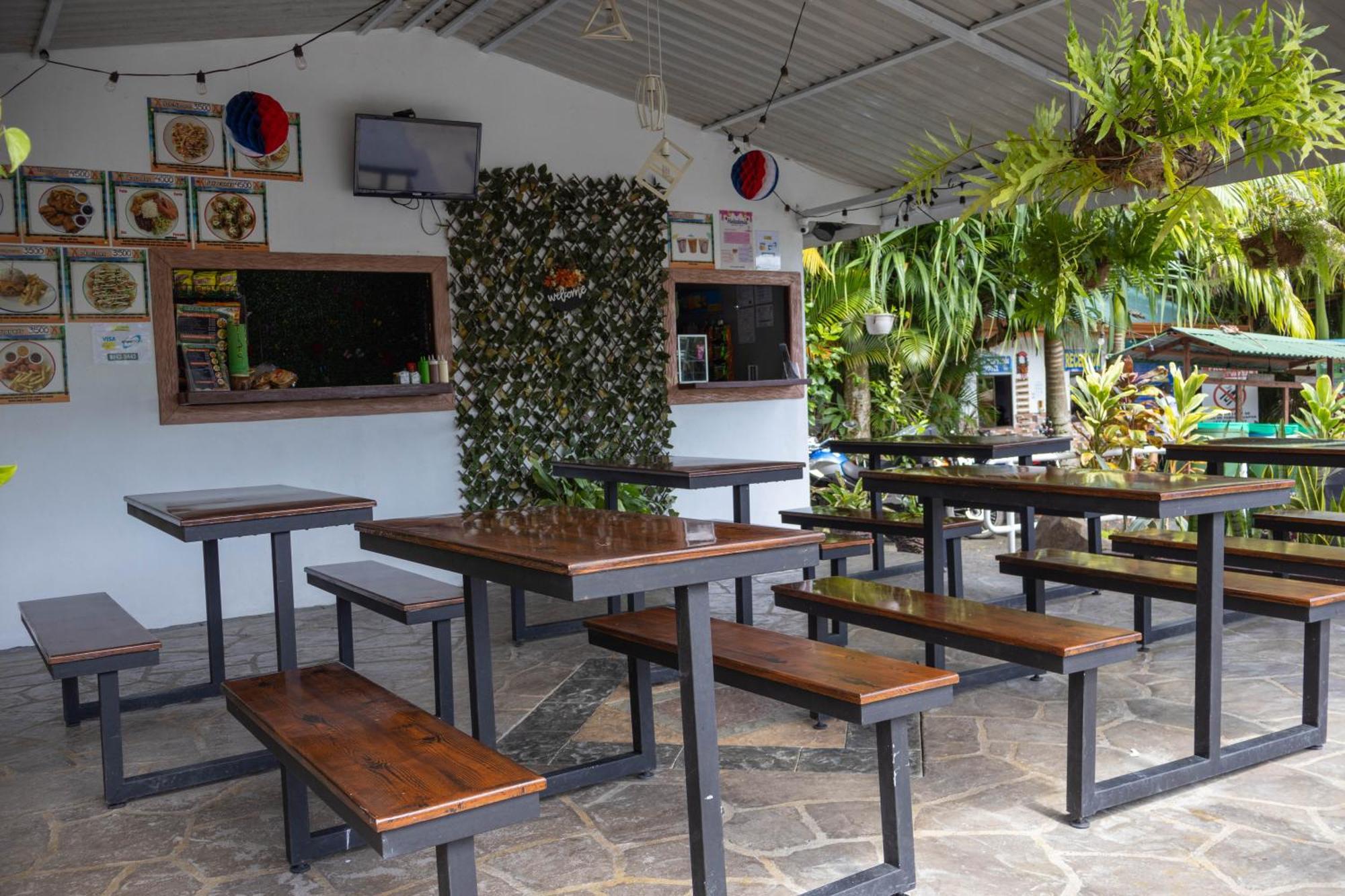 Hotel Relax Termalitas - Thermal Water La Fortuna Ngoại thất bức ảnh